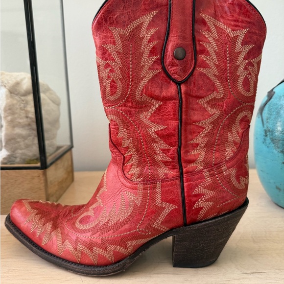 Corral Red Western Cowboy Boots - Picture 2 of 9